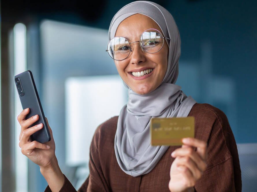 6 Actionable Tips to Boost Your Credit Score Naturally